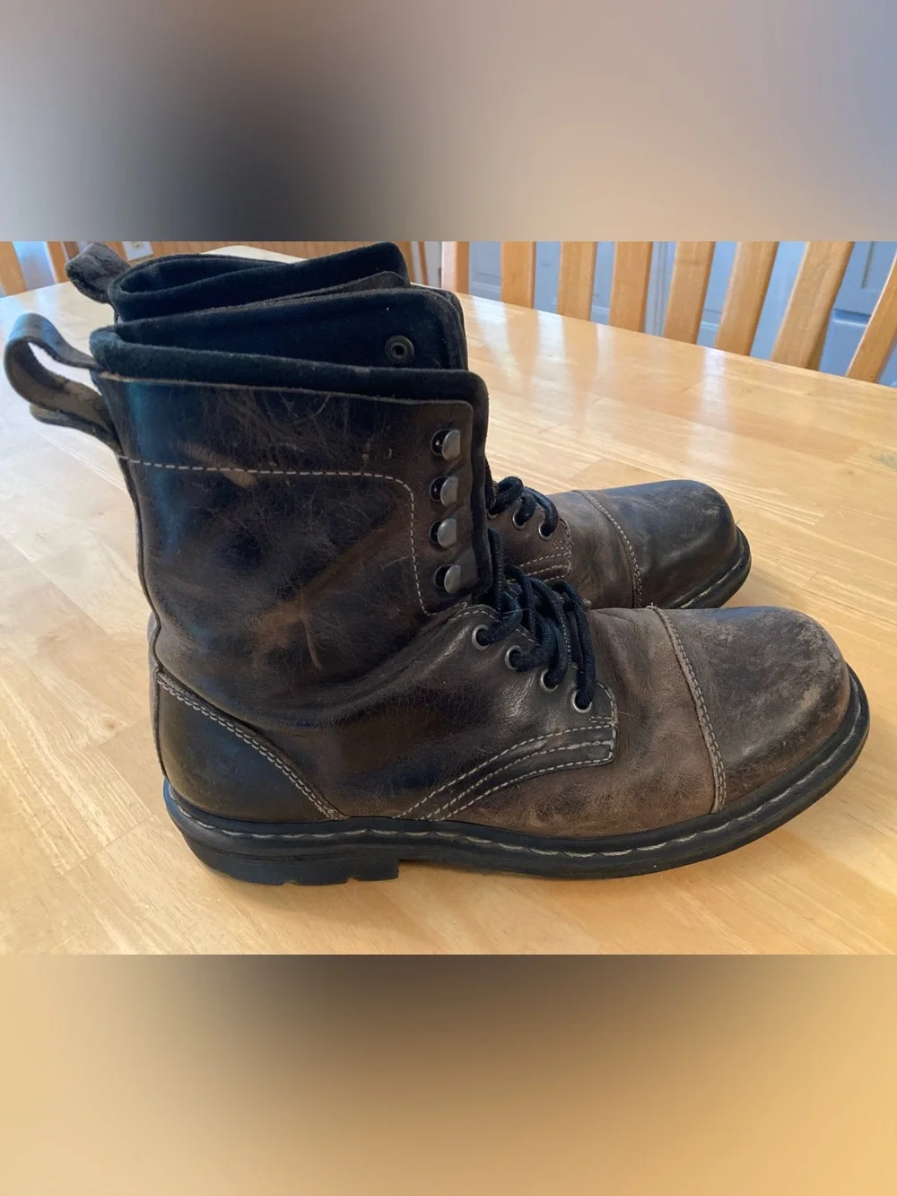 Dr. Martens classic brown